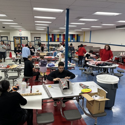 Sterling Middle School Holiday Event