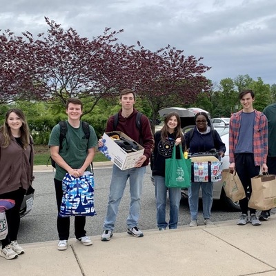 Woodgrove High School Host a Fundraiser