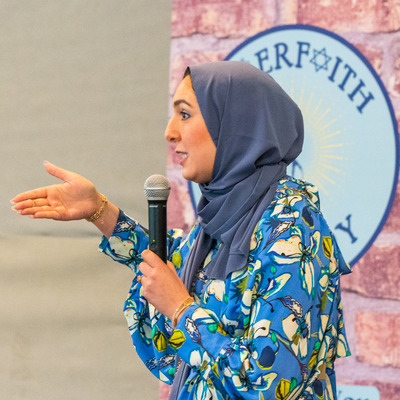 Comedian Yasmin Elhady at the BRIDGES Interfaith Comedy Event