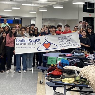 Volunteers December 2022 at Lightridge High School.