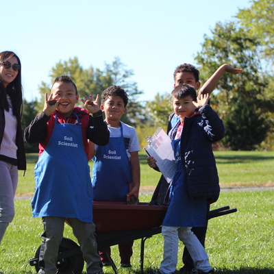 Soil Scientists learn to take care of the environment through Morven Park's free education programs