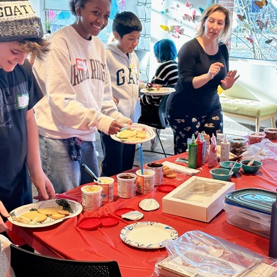 A cookie decorating workshop combine Expressive Arts and fun at the FORT