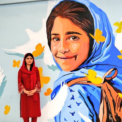 Right to Education Mural with Malala Noble Laurreate  15 Squre Meters   London   Acrylic on Wall