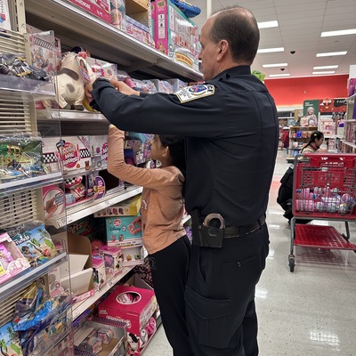 Shop With A Cop for 6 of BetterALife's children in our program