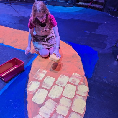 Nicole lays some bricks down for Oz
