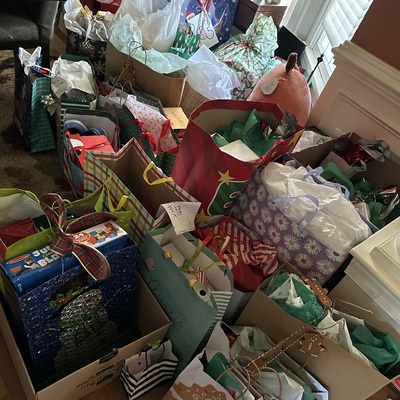 Holiday Gifts for Children in Foster Care
